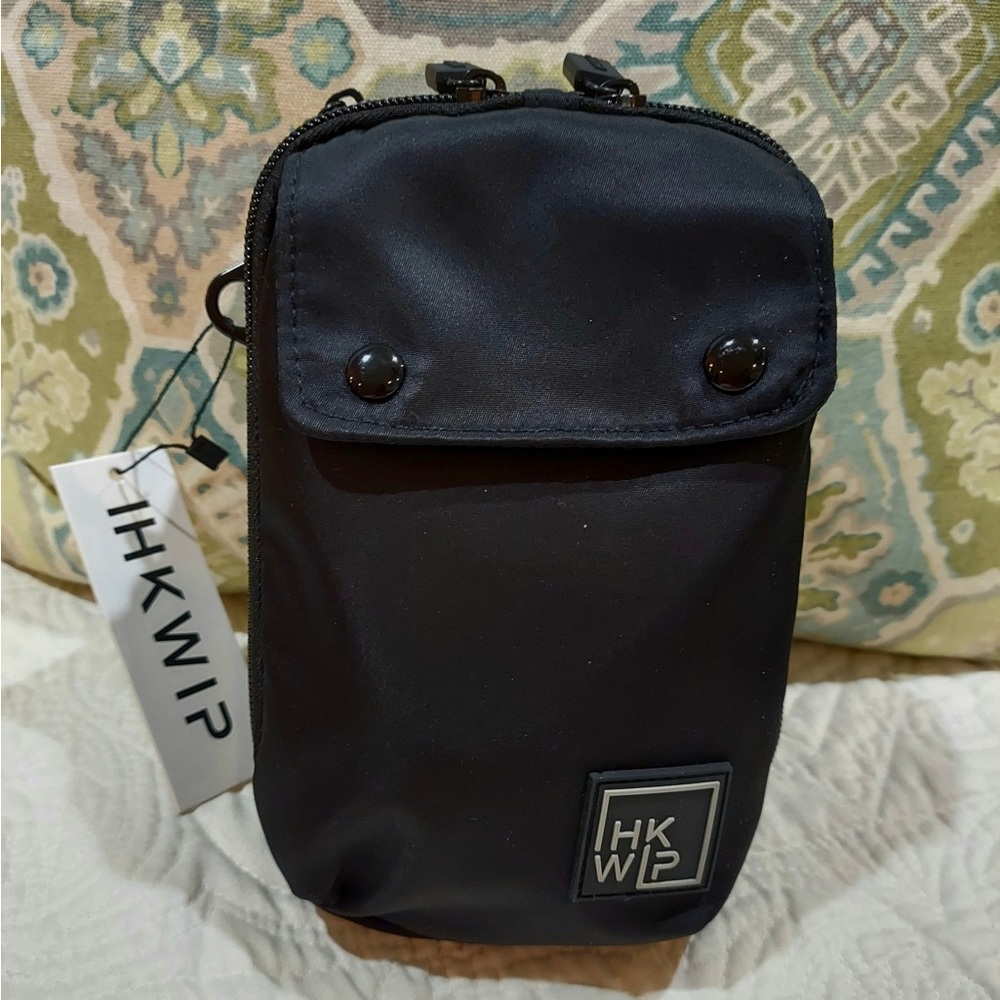 NEW NYLON PPE CARRIER CROSSBODY BAG VERSATILE & READY TO TRAVEL! NWT